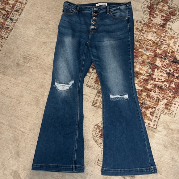 KanCan Denim - WOMENS KANCAN DISTRESSED FLARED JEANS SIZE XL =